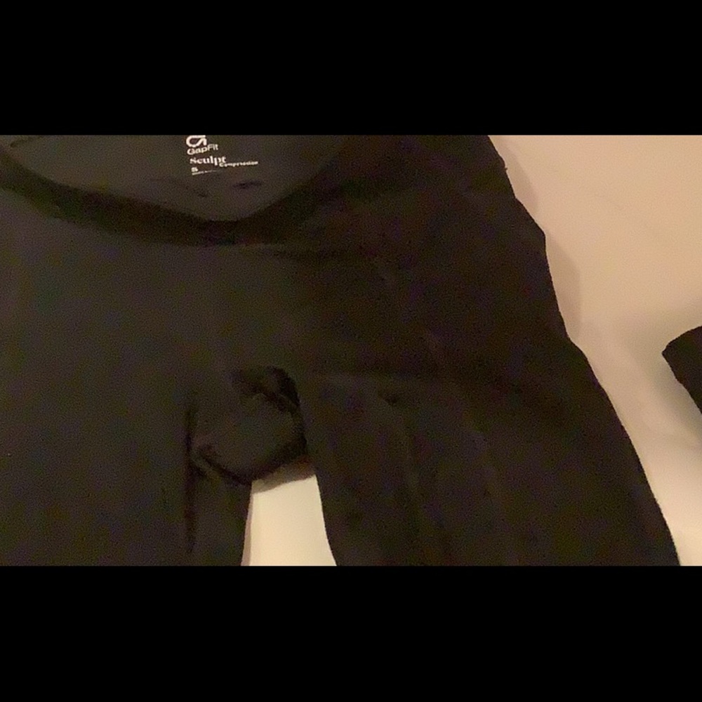 Gap sculptrat compressionn leggings